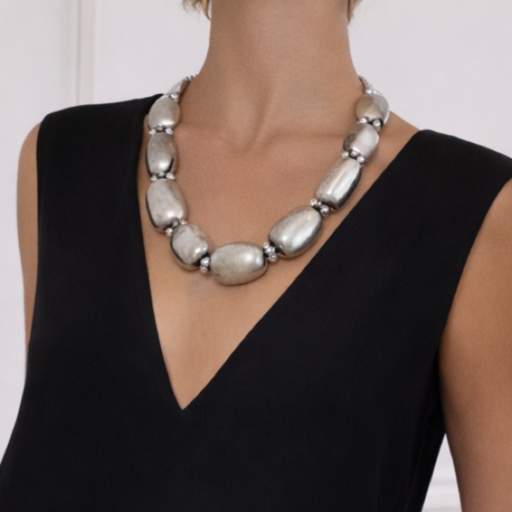 Elegant Chunky Silver Necklace
